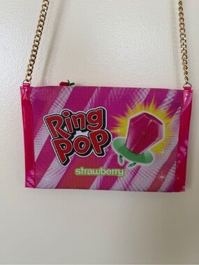 BETSEY JOHNSON RING POP PARTY POUCH PINK